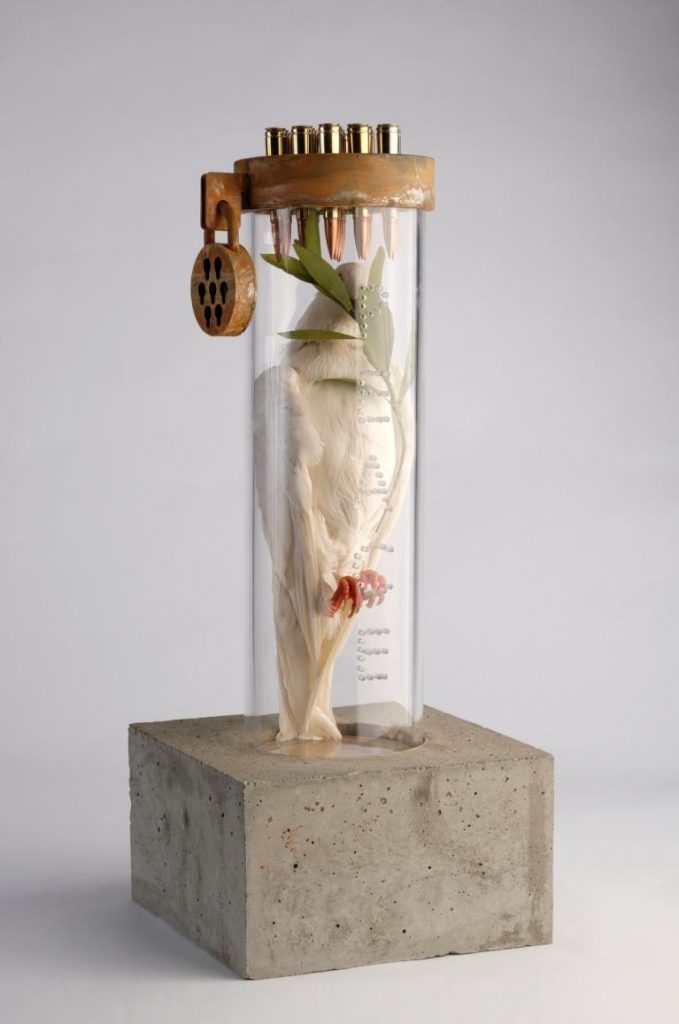 Peace - 43x18x18 cm - Metal Sheet - Chrome Plated Aliminium - Edition 1-6 (2)